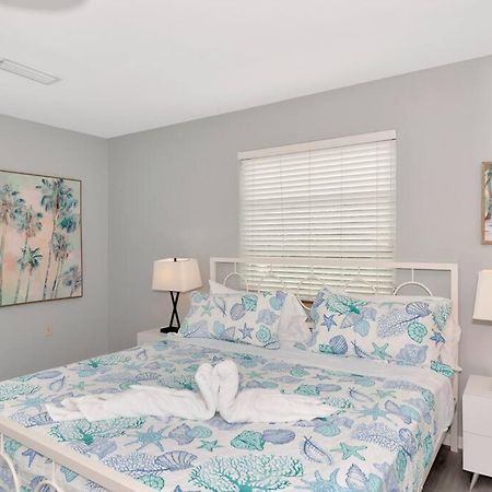 Walk To The Beach - Island Villa Siesta Key Buitenkant foto