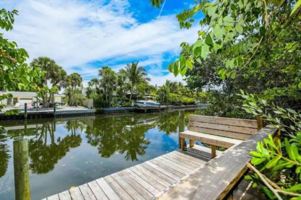Walk To The Beach - Island Villa Siesta Key Buitenkant foto