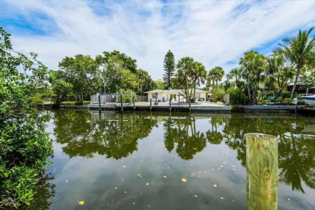 Walk To The Beach - Island Villa Siesta Key Buitenkant foto